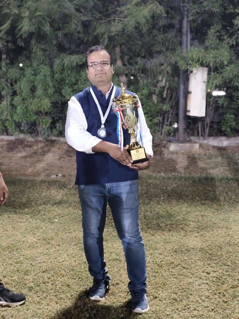 Sandeep Jain with a Runner-Up trophy